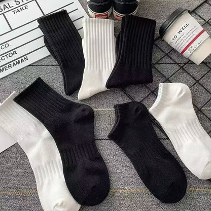 🧦 Offizieller Shop – Lange, mittellange und kurze Sockenkollektion. Weich, dehnbar und rutschfest.